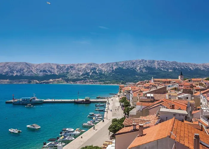 Vakantiehuis Beautiful Home In Baska With Wifi *