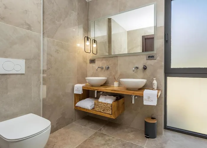 Beautiful Home In Baska With Wifi 巴斯卡