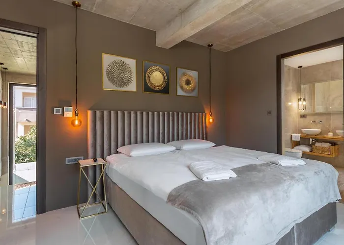 Beautiful Home In Baska With Wifi