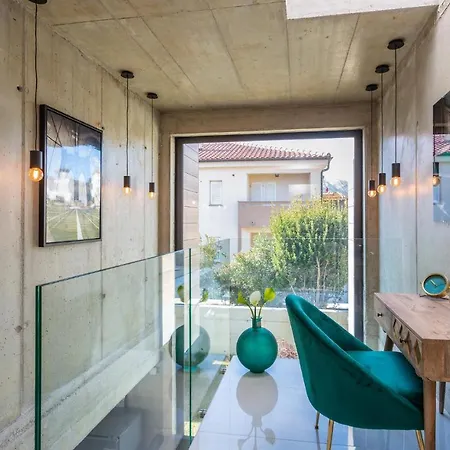 Сasa de vacaciones Beautiful Home In Baska With Wifi