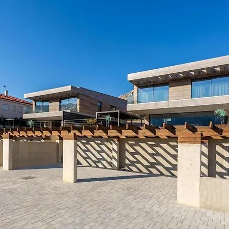 Beach Front Home In Baska With Sauna Σπίτι διακοπών *